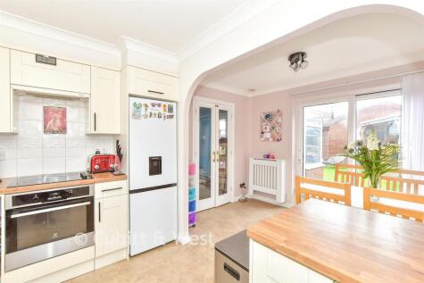 Buckingham Place, Rustington, West Sussex
