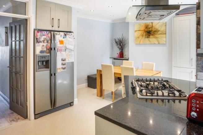 Kitchen/Breakfast