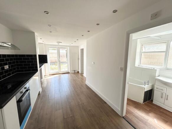 Kitchen/lounge
