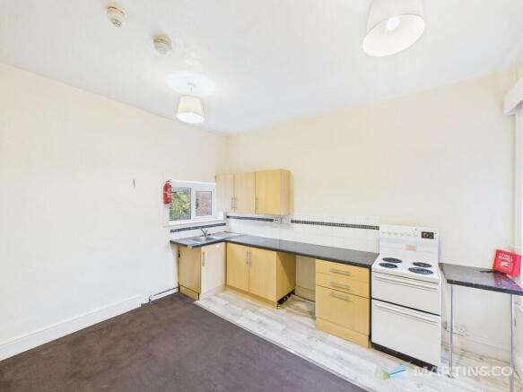 CAM02318G0-PR0552...