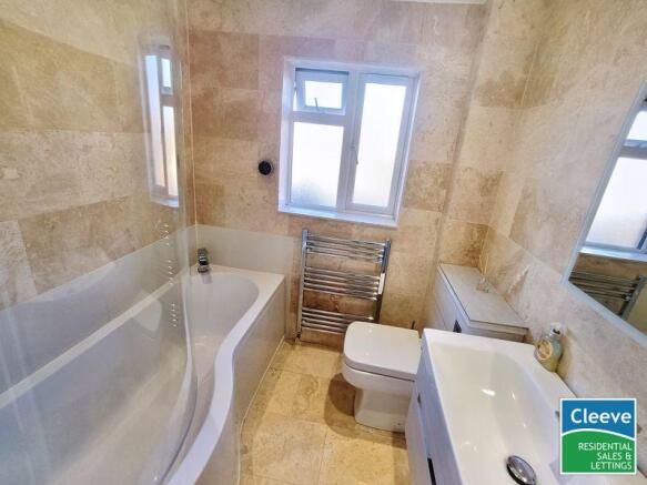 Family bathroom