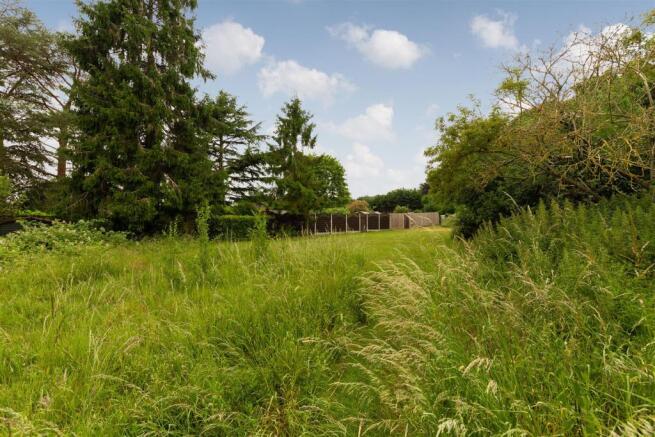 23 Pasture Road garden (4 of 6).jpg