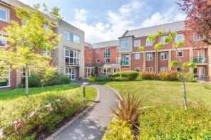 18, Henderson Court, North Road, Ponteland NE20 9GY