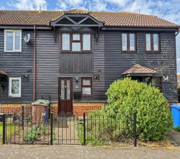 Anne Boleyn Close, ME12
