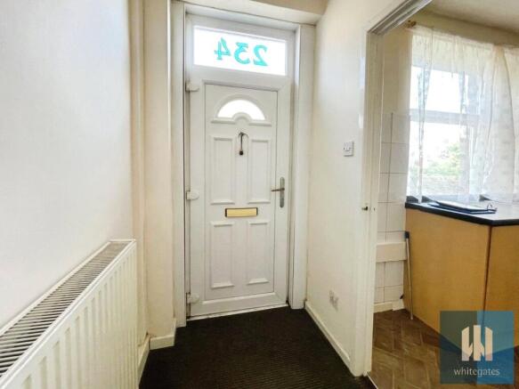 1 bed Terraced to rent Image 10