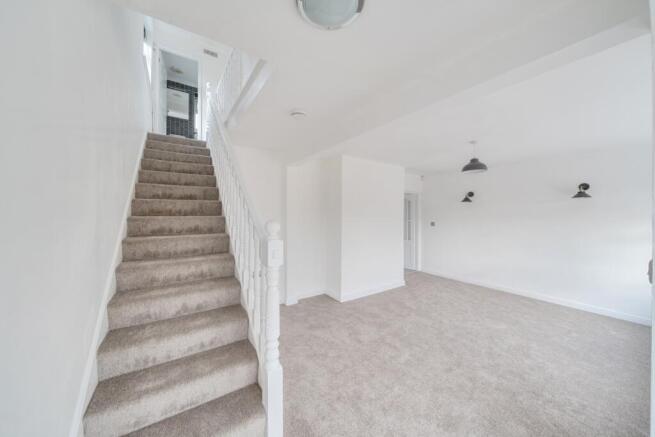 1340892-9-689e1f5b83b7a