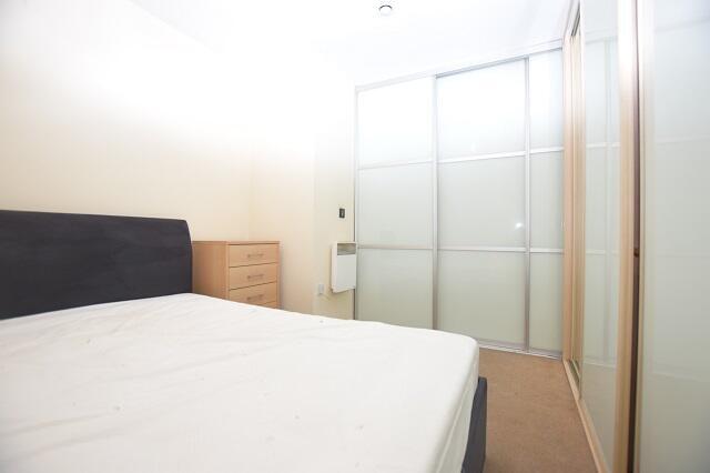 1 bed Apartment to rent Image 5