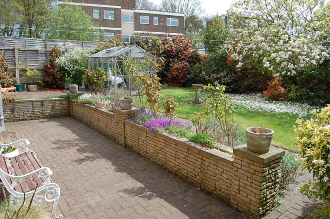GARDEN