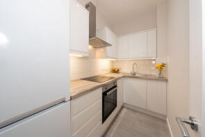 Flat F, 88, Urquhart Road, Aberdeen AB24 5NB