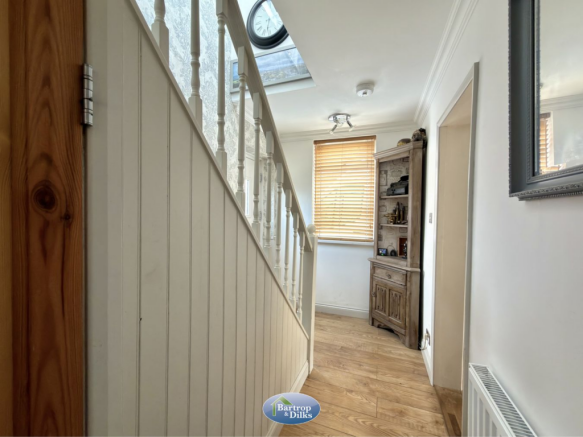3 bed Semi-Detached for sale Image 5