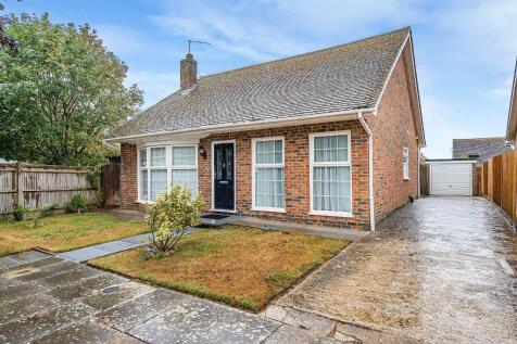 Steyning Close, Seaford, East Sussex, BN25 4ED