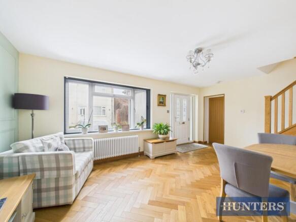 3 bed Semi-Detached for sale Image 5