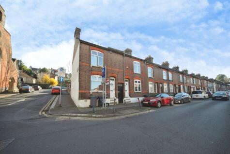 Russell Street, Luton
