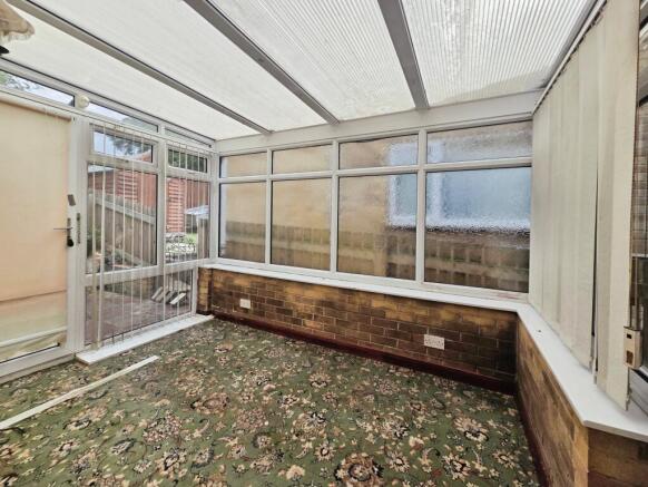 2 bed Bungalow for sale Image 9