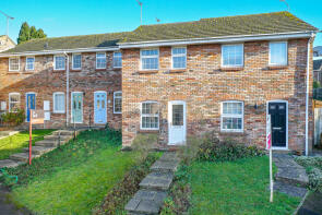 65, Grove Gardens, Tring HP23 5PY