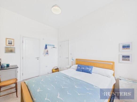 2 bed Apartment for sale Image 8