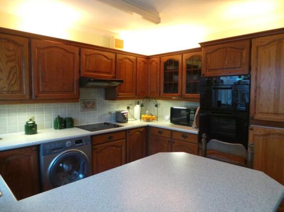 Photo 8