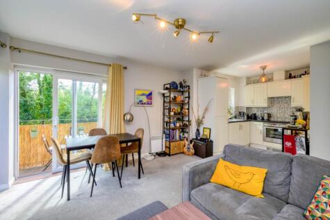 Meadow Way, Caversham