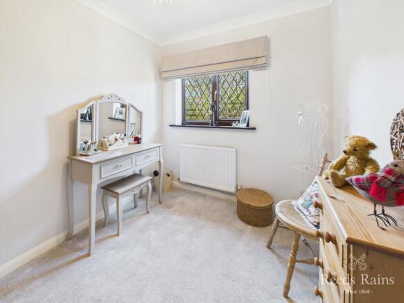 3 bed Bungalow for sale Image 11