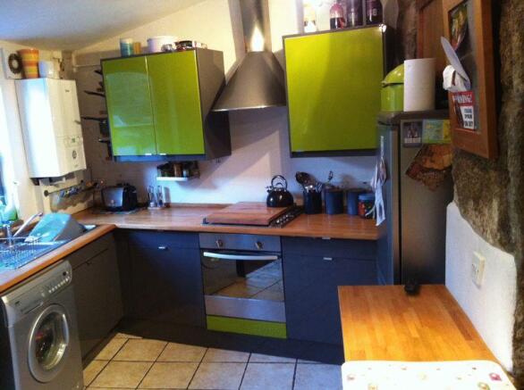 Photo 3