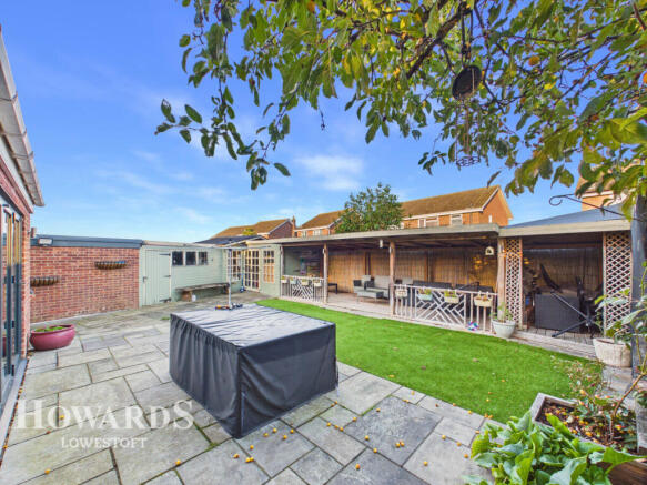 Brook Close, Lowestoft photo 2
