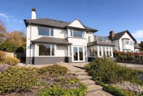 18, Hillcrest Park, Exeter EX4 4SH