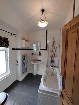 Photo 14