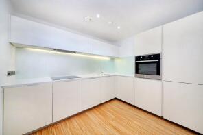 5, Wingate Square, London SW4 0AF
