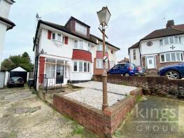 11, Priory Close, London E4 8AE