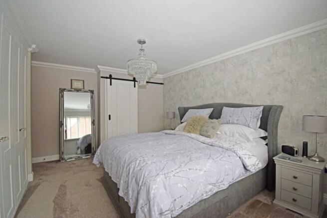 32 Pear Tree Way, bed 1c.jpg