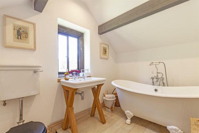 Bathroom-1.jpg