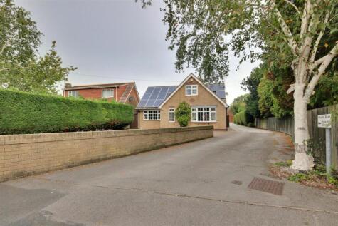 Birchwood Cottage, Woodmansey, Beverley