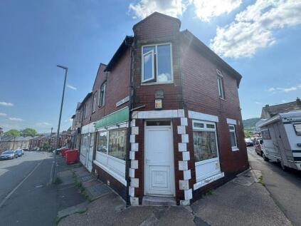 Catherine Street, Elland