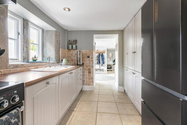 3 bed Cottage for sale Image 9