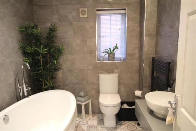 Famiy Bathroom