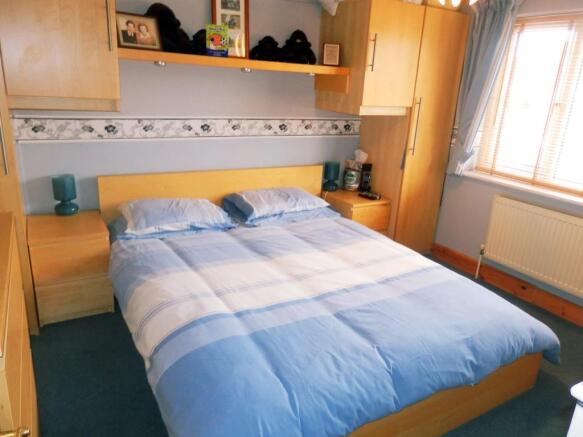 BEDROOM 1