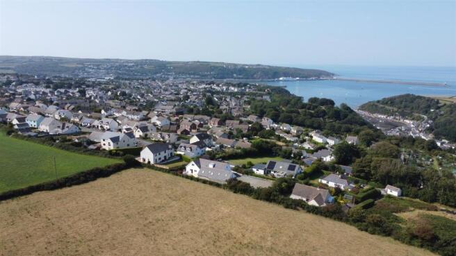 Highview,, Plas-y-Fron Fishguard, Pembrokeshire, SA65 9LR 1.jpg