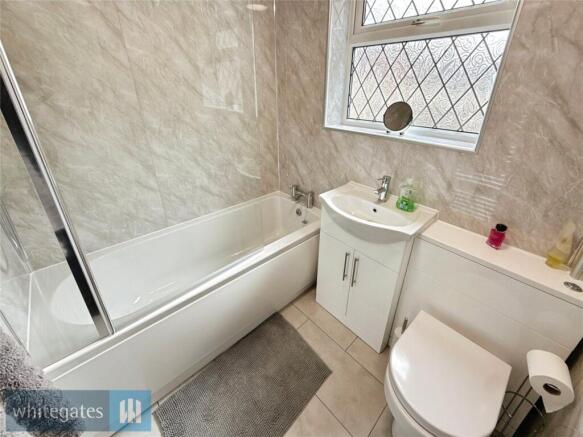 3 bed Terraced for sale Image 7