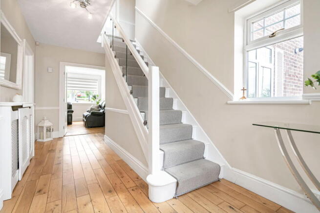 Kingsleigh Road, Stockport, SK4 3PH photo 4