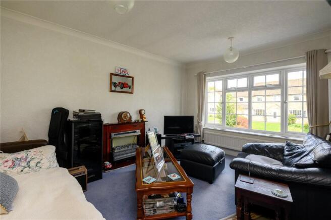 5 bed Detached for sale Image 7