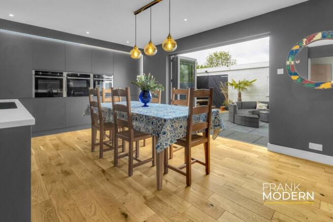 Kitchen / Diner