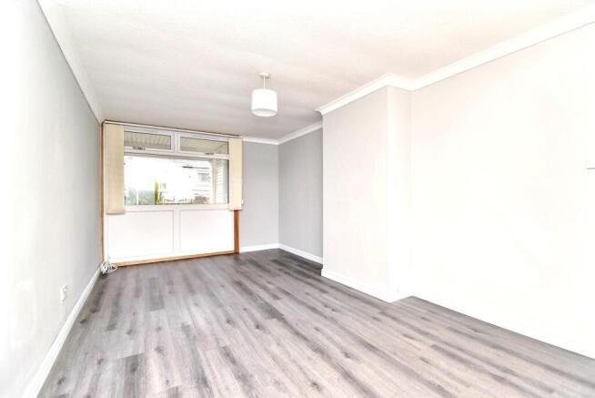 Lounge/Dining Angle 1