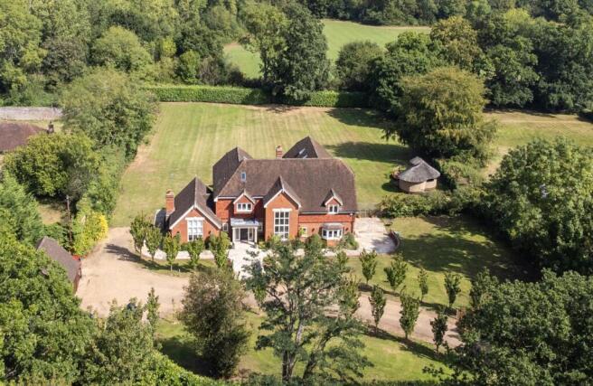 5-bed detached on Coldharbour Lane, Hildenborough, Tonbridge, Kent, TN11, £2,250,000