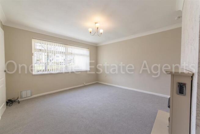 24 Bowen Close-9.jpg