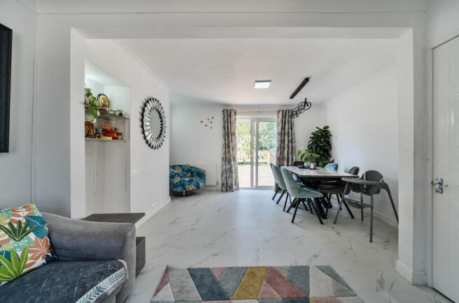 Blighmont Crescent, Freemantle, Southampton, Hampshire, SO15 photo 4