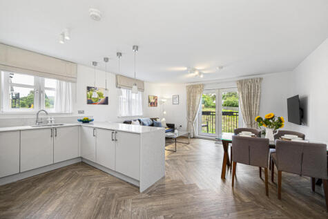 Flat 7, 1 Ramslack Street, Balerno, Edinburgh EH14 5FE