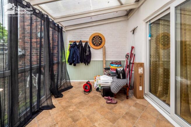 2 bed Terraced for sale Image 6