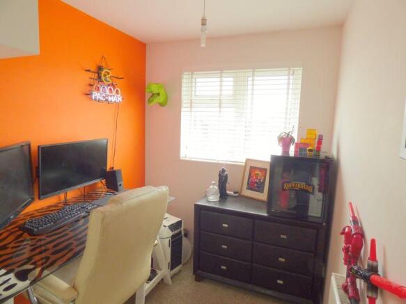Photo 12