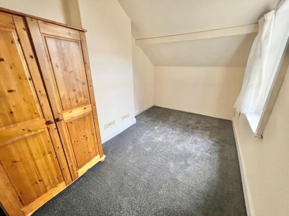 2 bed House to rent Image 8