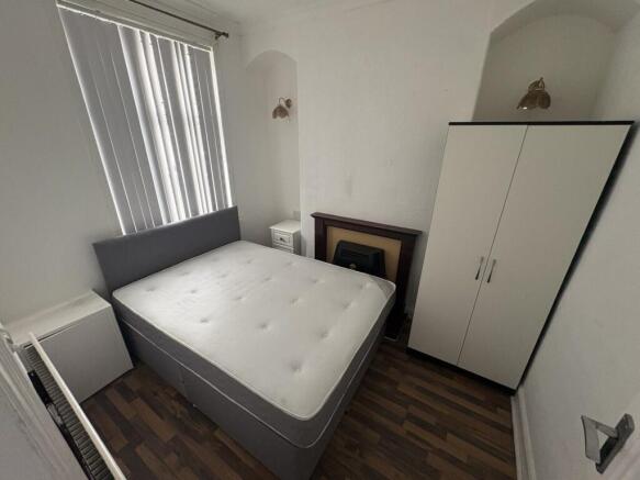 2 bed Terraced for sale Image 6